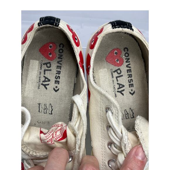 Comme Des Garçons PLAY x Converse Chuck Taylor Red Heart Low Top Sneakers 7M/ 9W - Picture 5 of 12
